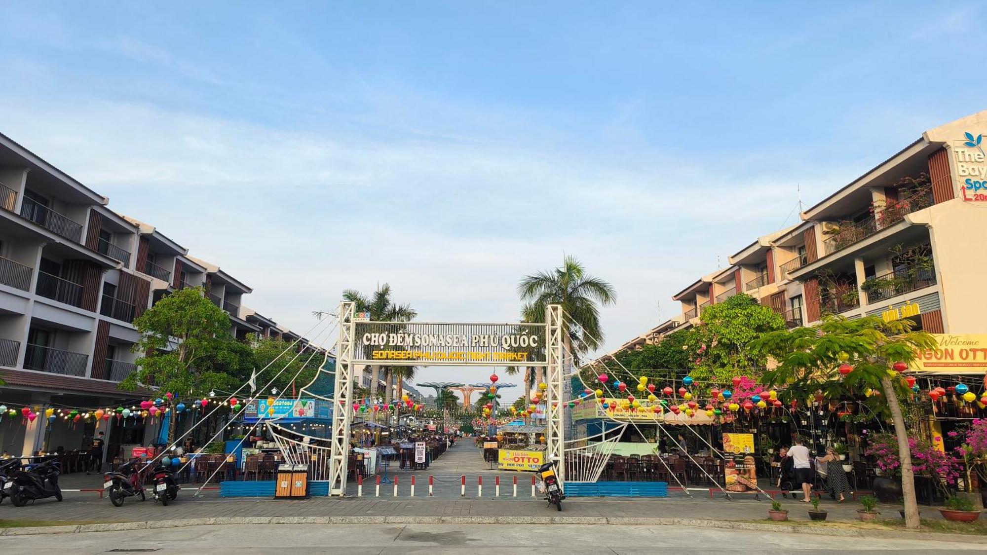 Flora Hotel Phu Quoc Exterior photo